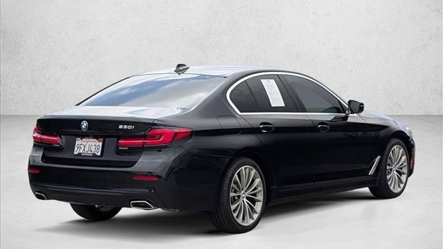 2023 BMW 5 Series 530i