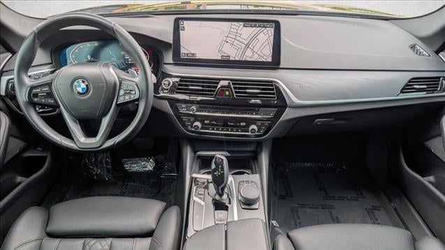 2023 BMW 5 Series 530i