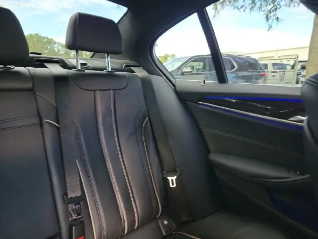 2021 BMW 530i - $22,087