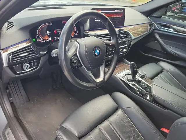 2021 BMW 530i - $22,087
