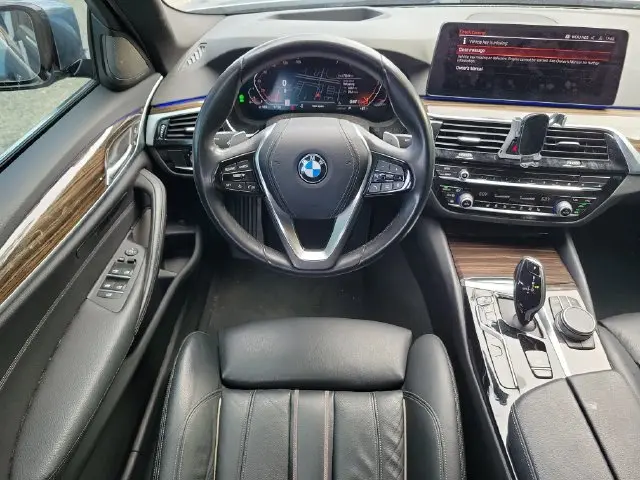 2021 BMW 530i - $22,087