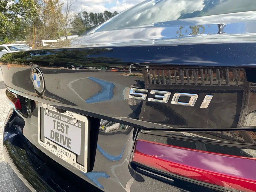 2022 BMW 530i - $24,985