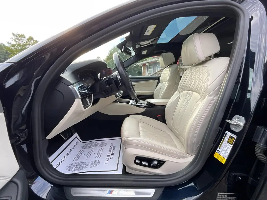 2022 BMW 530i - $24,985