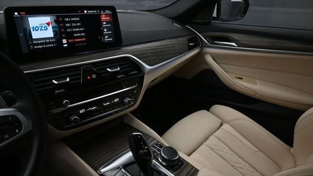 2023 BMW 5 Series 530i