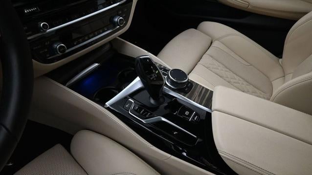 2023 BMW 5 Series 530i