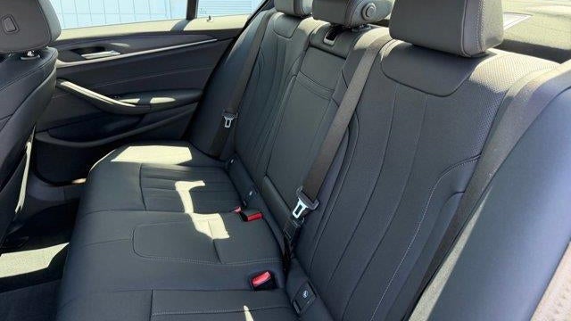 2023 BMW 5 Series 530i