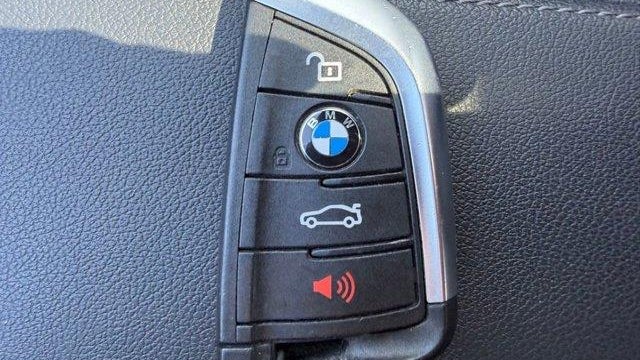 2023 BMW 5 Series 530i