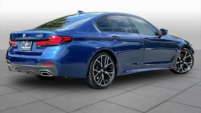 2021 BMW 5 Series 530i