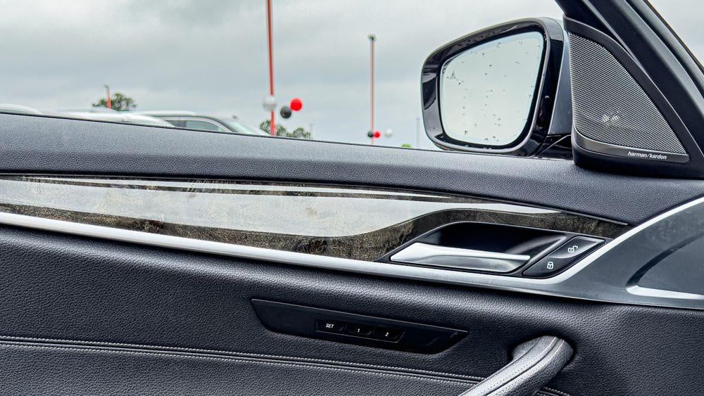 2021 BMW 5 Series 530i