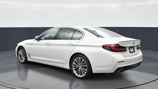 2023 BMW 5 Series 530i