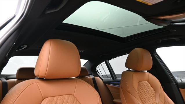 2023 BMW 5 Series 530i