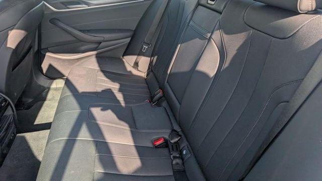 2023 BMW 5 Series 530i