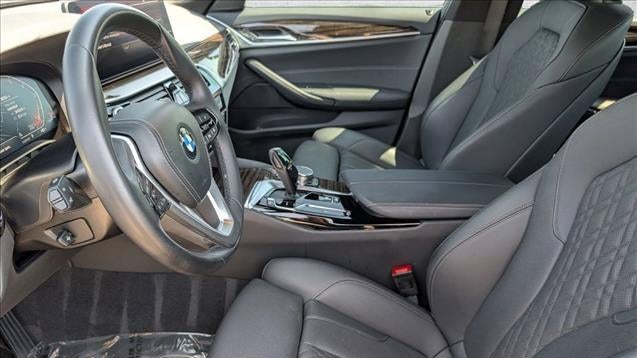 2023 BMW 5 Series 530i