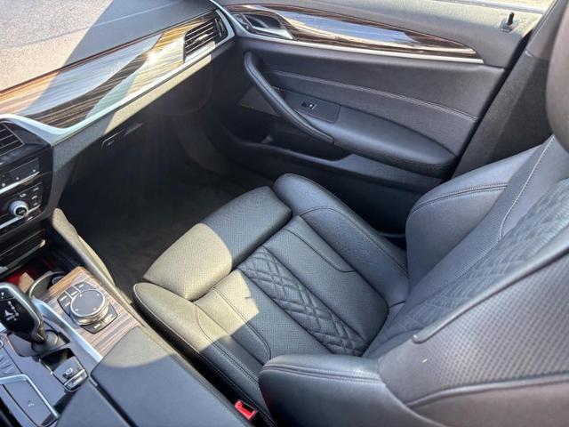 2023 BMW 530i - $32,600