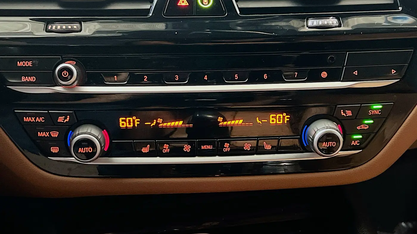 2022 BMW 5 Series 530i