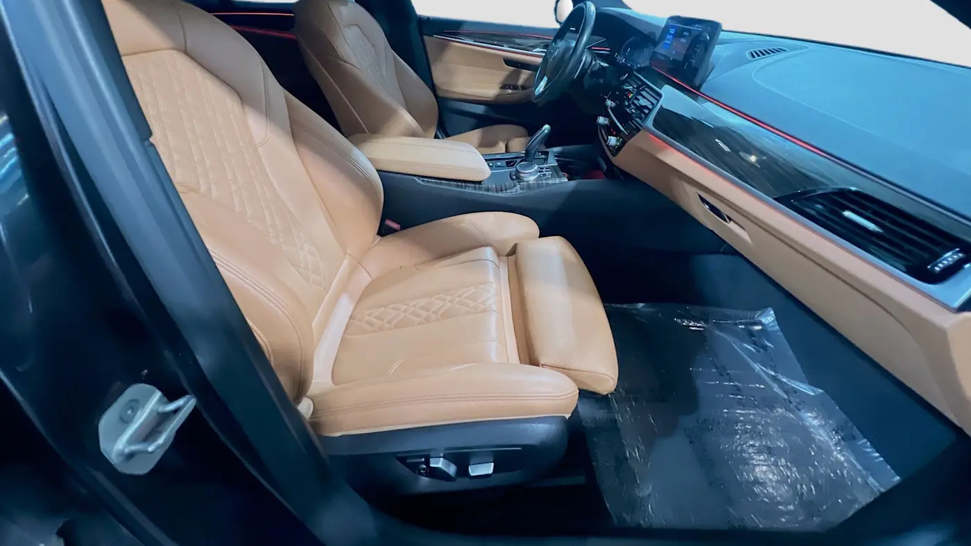 2022 BMW 5 Series 530i