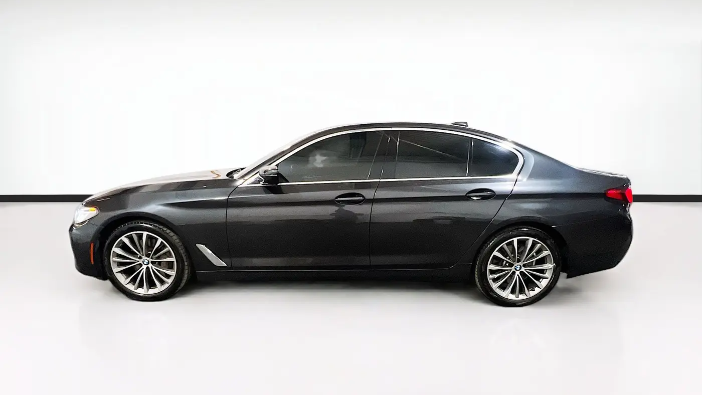 2022 BMW 5 Series 530i