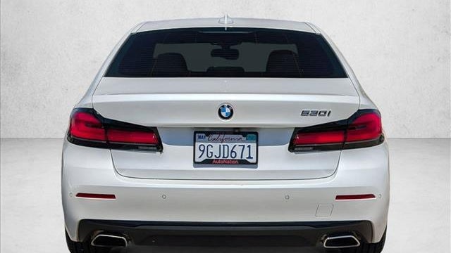2023 BMW 5 Series 530i