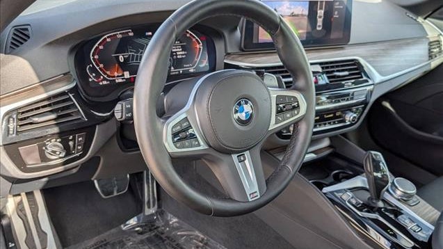 2023 BMW 5 Series 540i