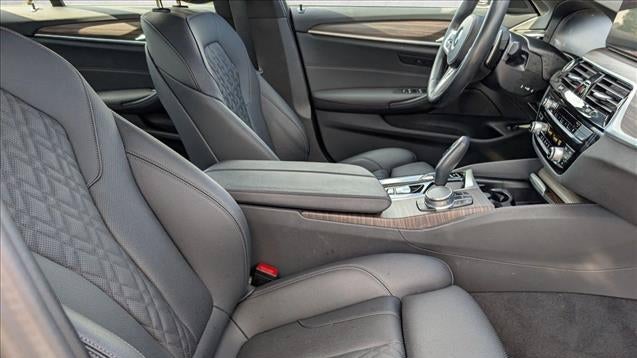 2023 BMW 5 Series 540i