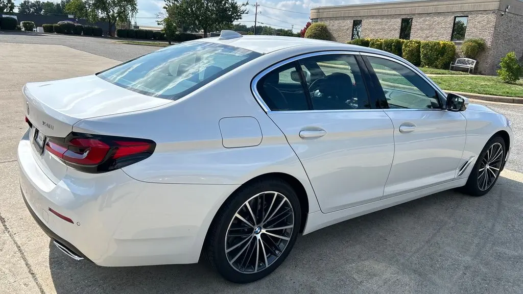2023 BMW 5 Series 540i
