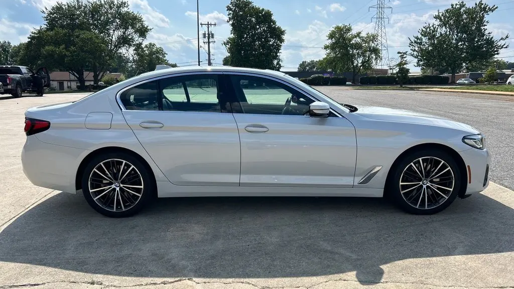 2023 BMW 5 Series 540i