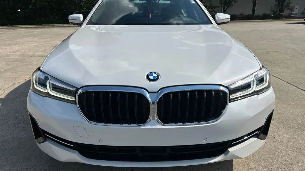 2023 BMW 5 Series 540i