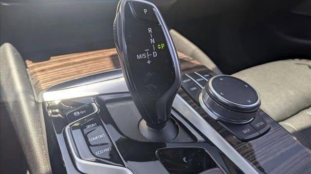 2023 BMW 5 Series 540i