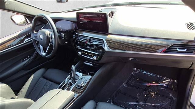 2023 BMW 5 Series 540i
