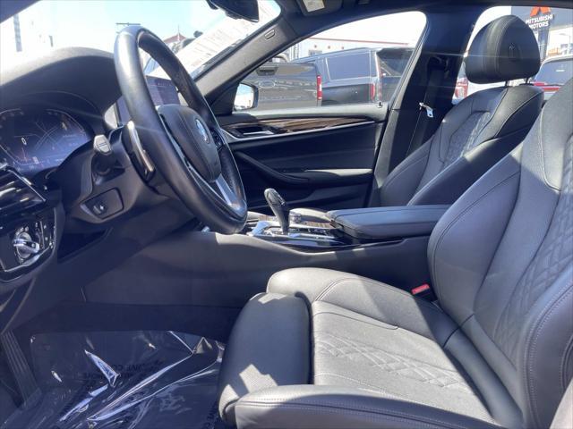 2023 BMW 540i - $33,863