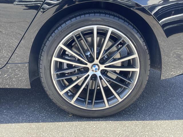 2023 BMW 540i - $33,863