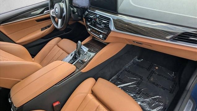 2023 BMW 5 Series 540i