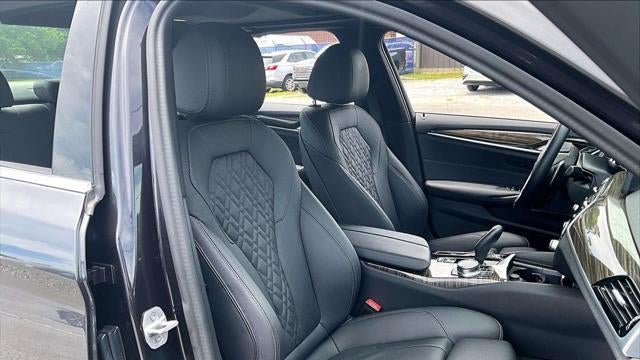 2023 BMW 5 Series 540i