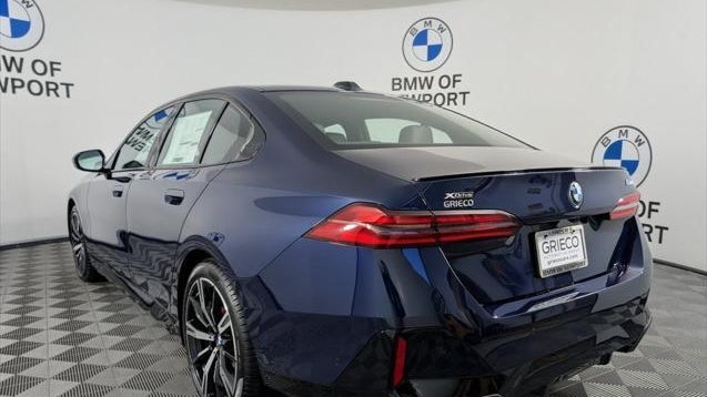 2026 BMW 5 Series 530i xDrive