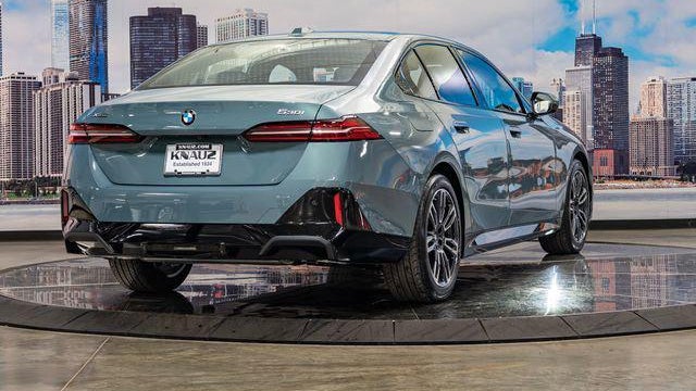 2026 BMW 5 Series 530i xDrive