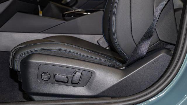 2026 BMW 5 Series 530i xDrive
