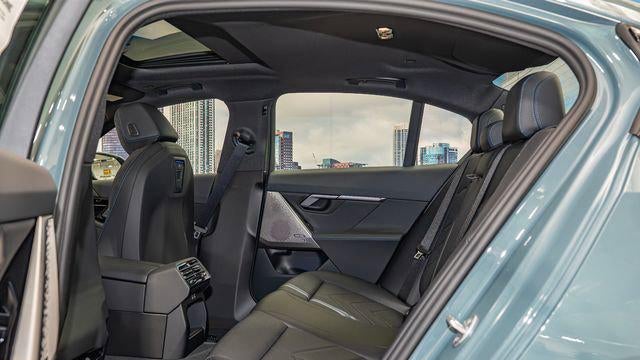 2026 BMW 5 Series 530i xDrive