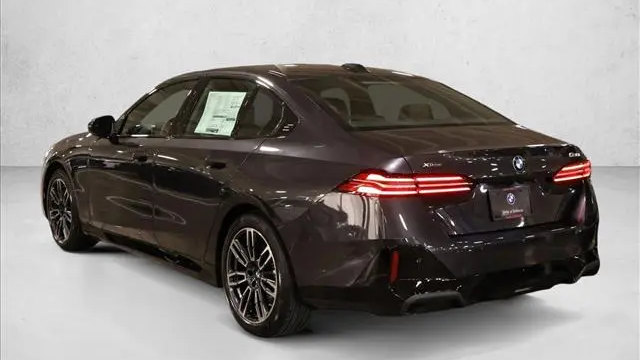 2027 BMW 5 Series 530i xDrive
