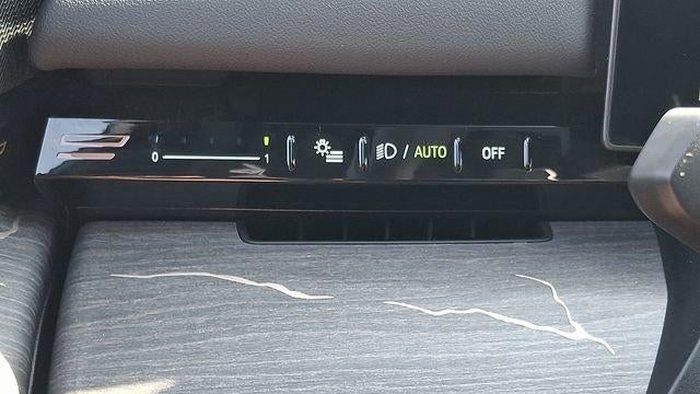 2025 BMW 5 Series 530i xDrive