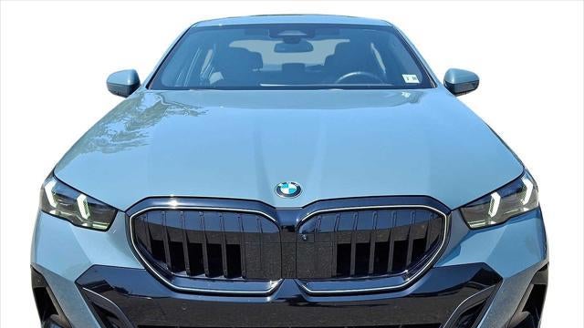 2025 BMW 5 Series 530i xDrive