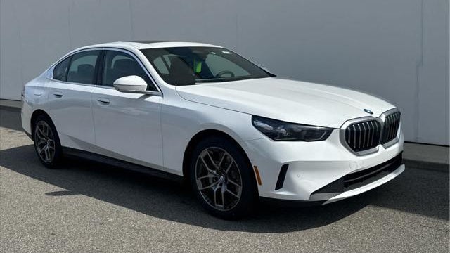 2026 BMW 5 Series 530i xDrive