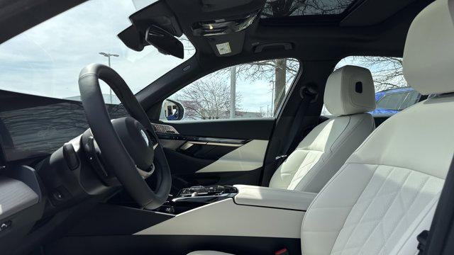 2026 BMW 5 Series 530i xDrive