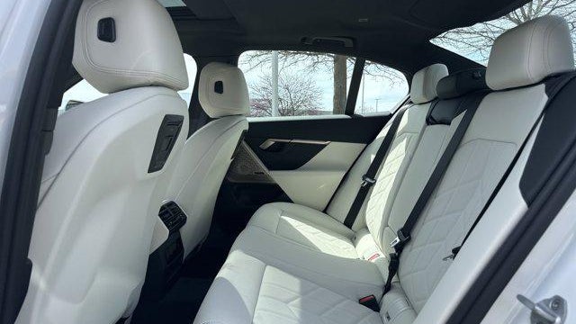 2026 BMW 5 Series 530i xDrive