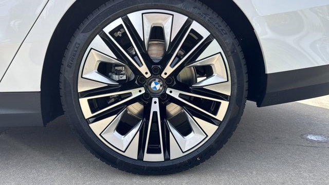 2026 BMW 5 Series 530i xDrive