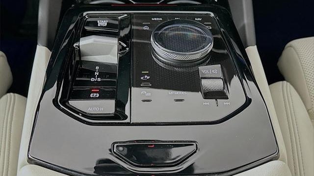 2024 BMW 5 Series 530i xDrive
