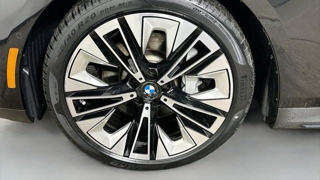 2024 BMW 5 Series 530i xDrive