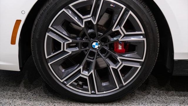 2024 BMW 5 Series 530i xDrive