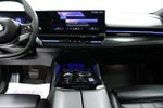 2024 5 Series Thumbnail 16