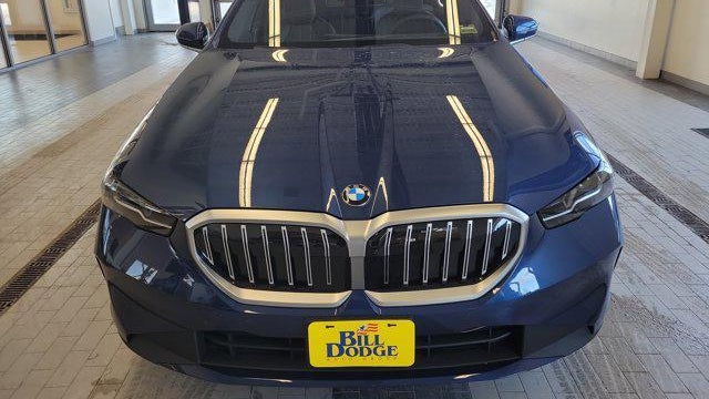 2026 BMW 5 Series 530i xDrive