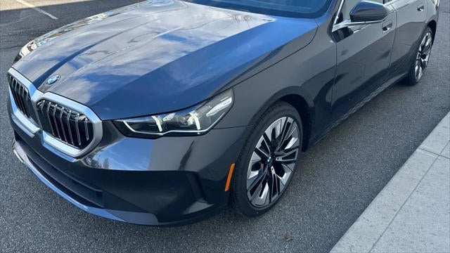 2026 BMW 5 Series 530i xDrive